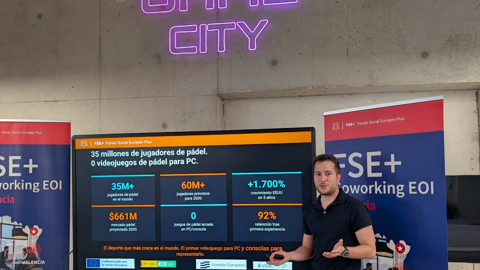 Receiving the certificate at the Coworking EOI Valencia Demoday, La Harinera, May 2026